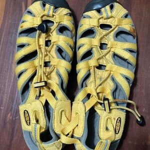 Keen Women's Yellow Adventure Sandals